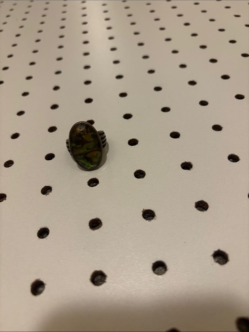 Green Abalone Oval Ring for Women - Unbranded